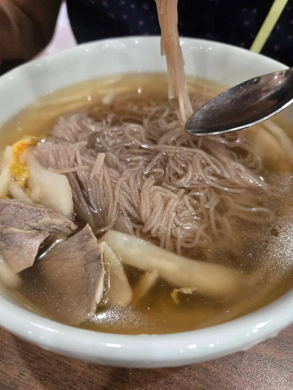 Bowl of Pyongyang naengmyeon at Woo Lae Oak Seoul