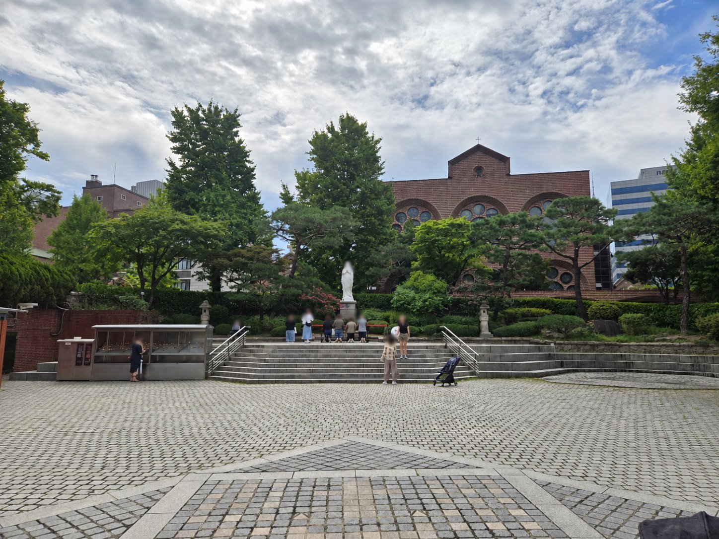 Marian garden and courtyard beside Myeongdong Cathedral