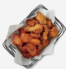Korean fried chicken pieces in Seoul